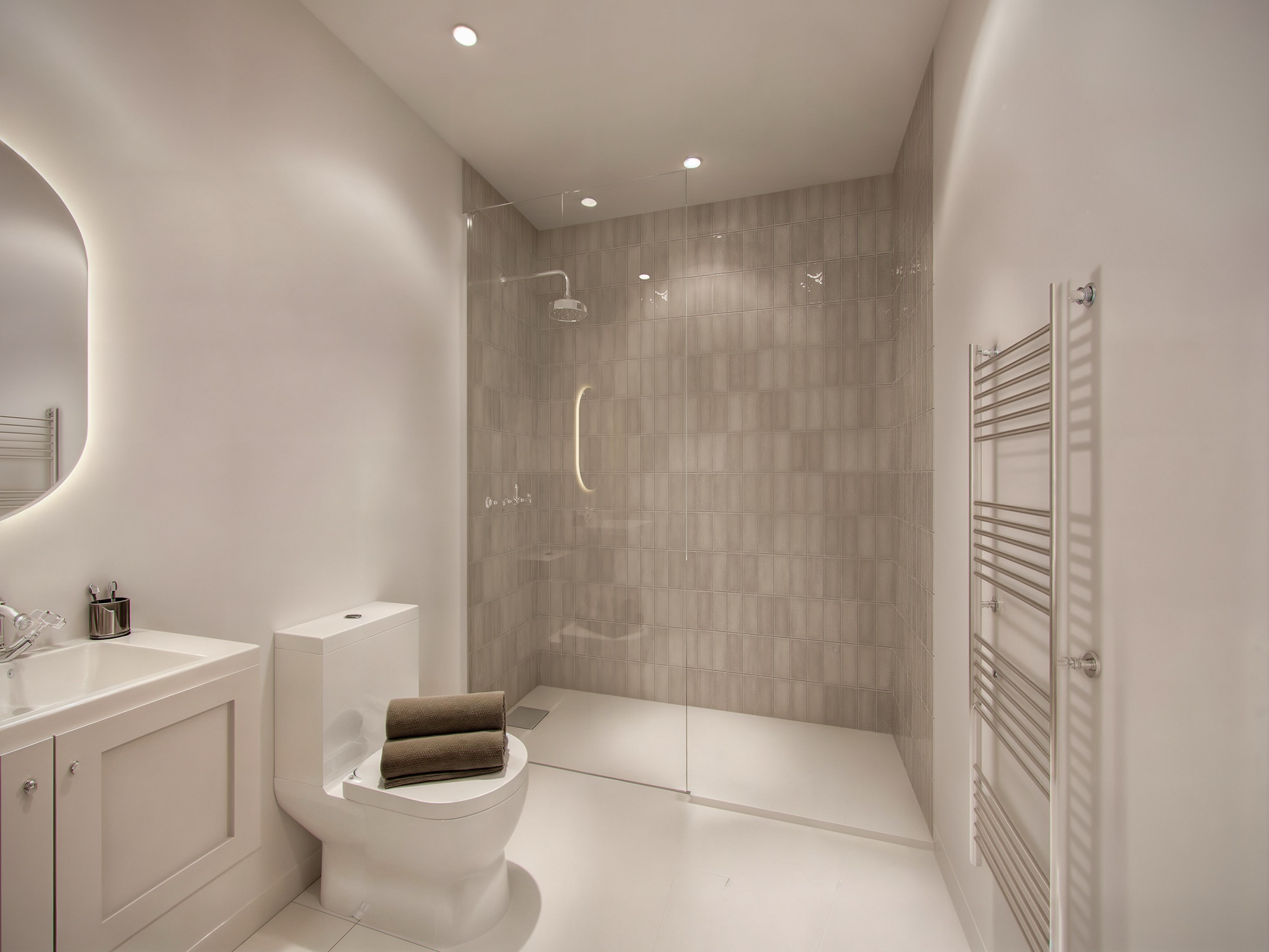 Detailed contemporary bathroom at Chalkwell Avenue